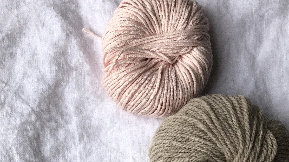 Knitwear Material Guide: Overview of Yarn Types