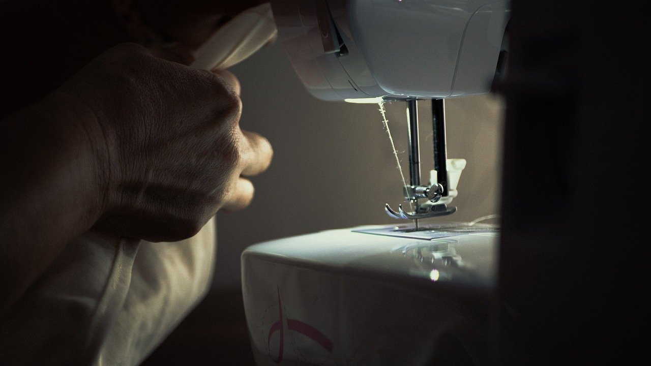 Top 5 Knitting Manufacturers Making Waves in Tallaght