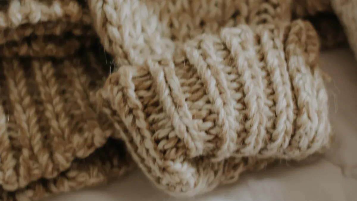 10 Custom Knitwear Producers in Brno Worth Considering