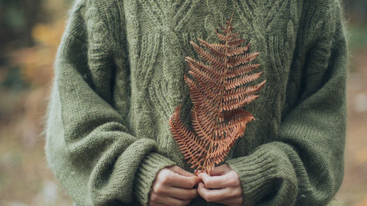 Your Guide to Linen Knitwear Trends and Styles
