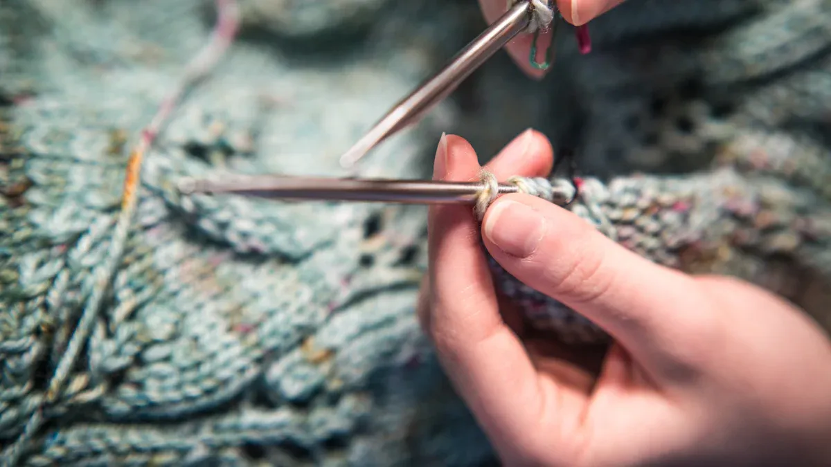English vs Continental Knitting Key Differences and Similarities