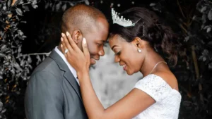 How to Choose the Perfect Knit Yarmulke for Your Wedding Day