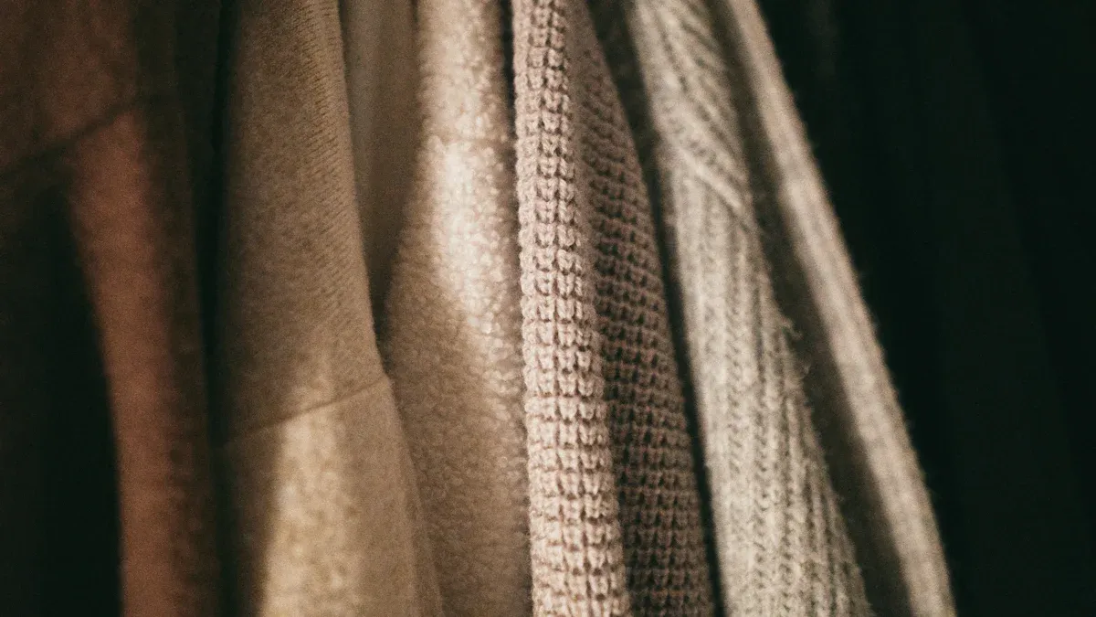 In-Depth Comparison of Mohair, Cashmere, Alpaca, and Other Luxury Yarns