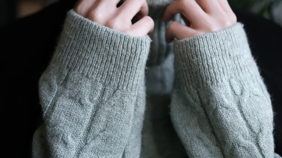 Gusset Cuffs