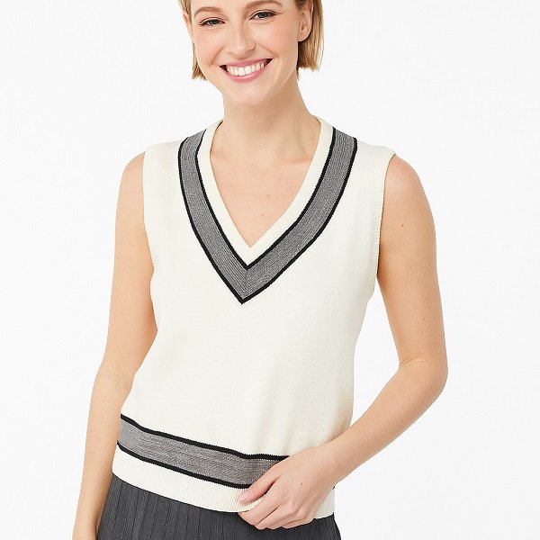 China Women Sweater Vest Sweater Manufacturer