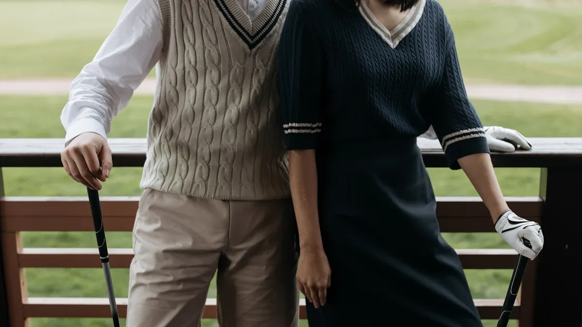 V-Neck Knitwear for B2B Buyers: Sweaters, Vests, Cardigans & Dresses in One OEM Collection