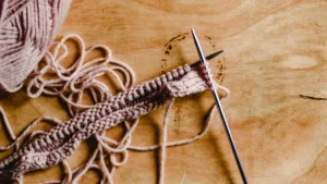10 Creative Projects to Make with Linen Stitch Knitting