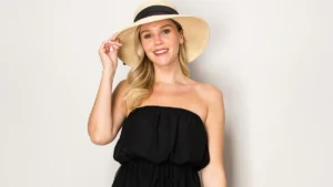 Plunge frill hem crop top in black crochet knit: easy summer styling